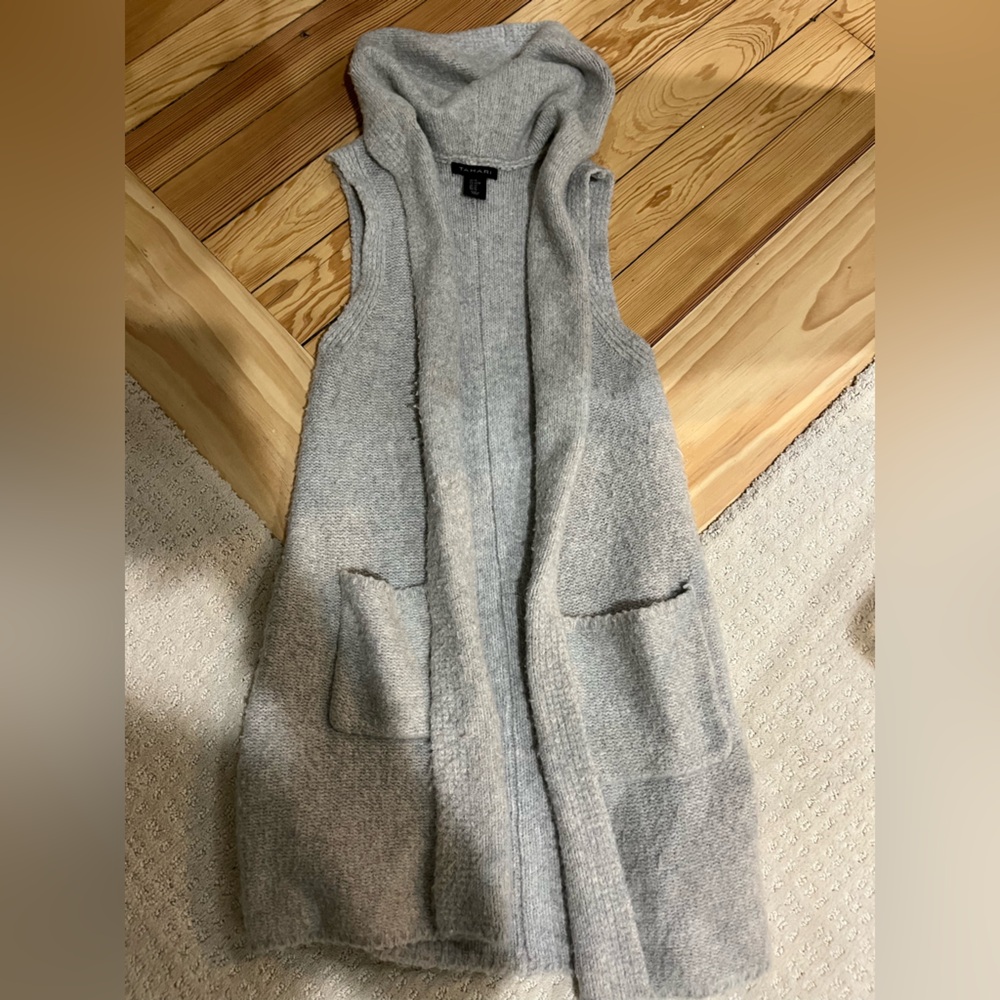Tahari Gray Knit Cardigan Vest